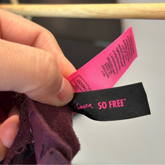 La Senza - So Free Bra - Picture 3 of 3